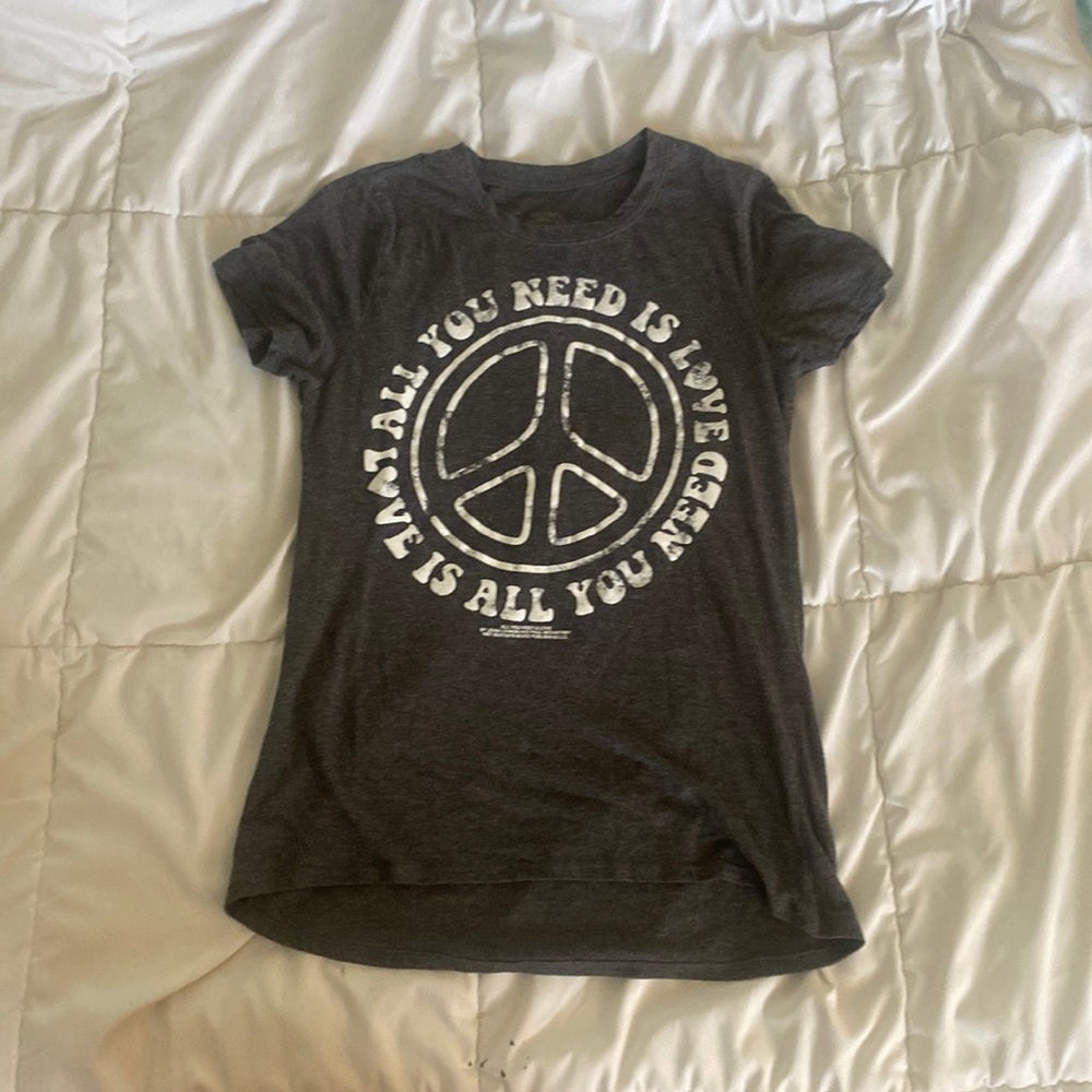 All you need is Love T-shirt